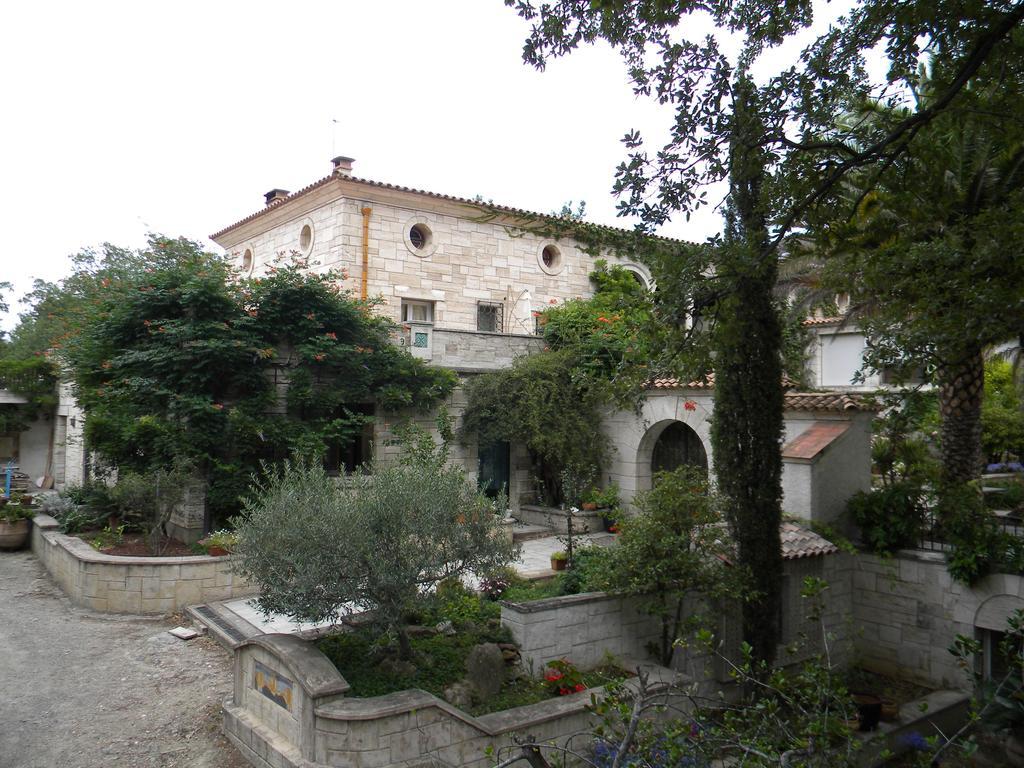 Hotel les arbousiers à Céret Extérieur photo