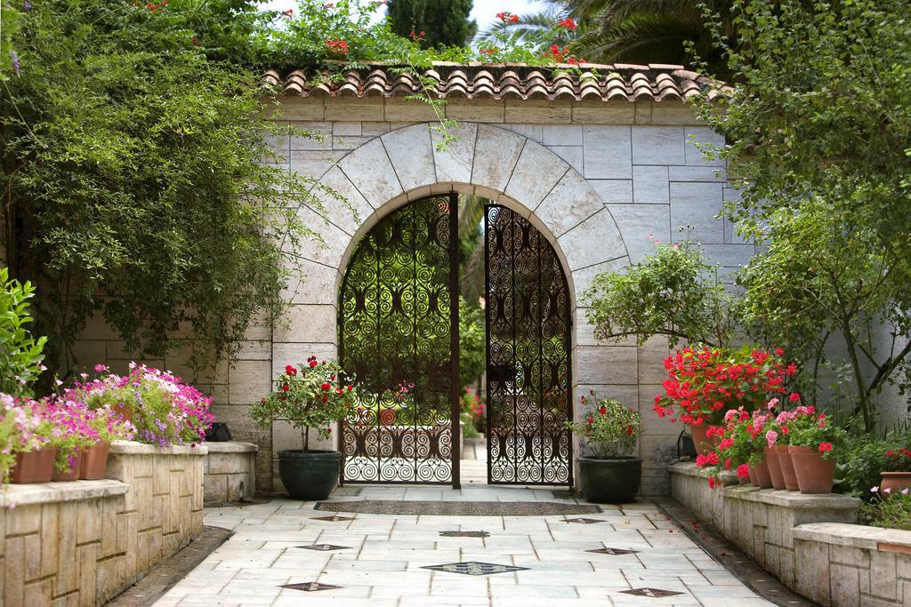 Hotel les arbousiers à Céret Extérieur photo